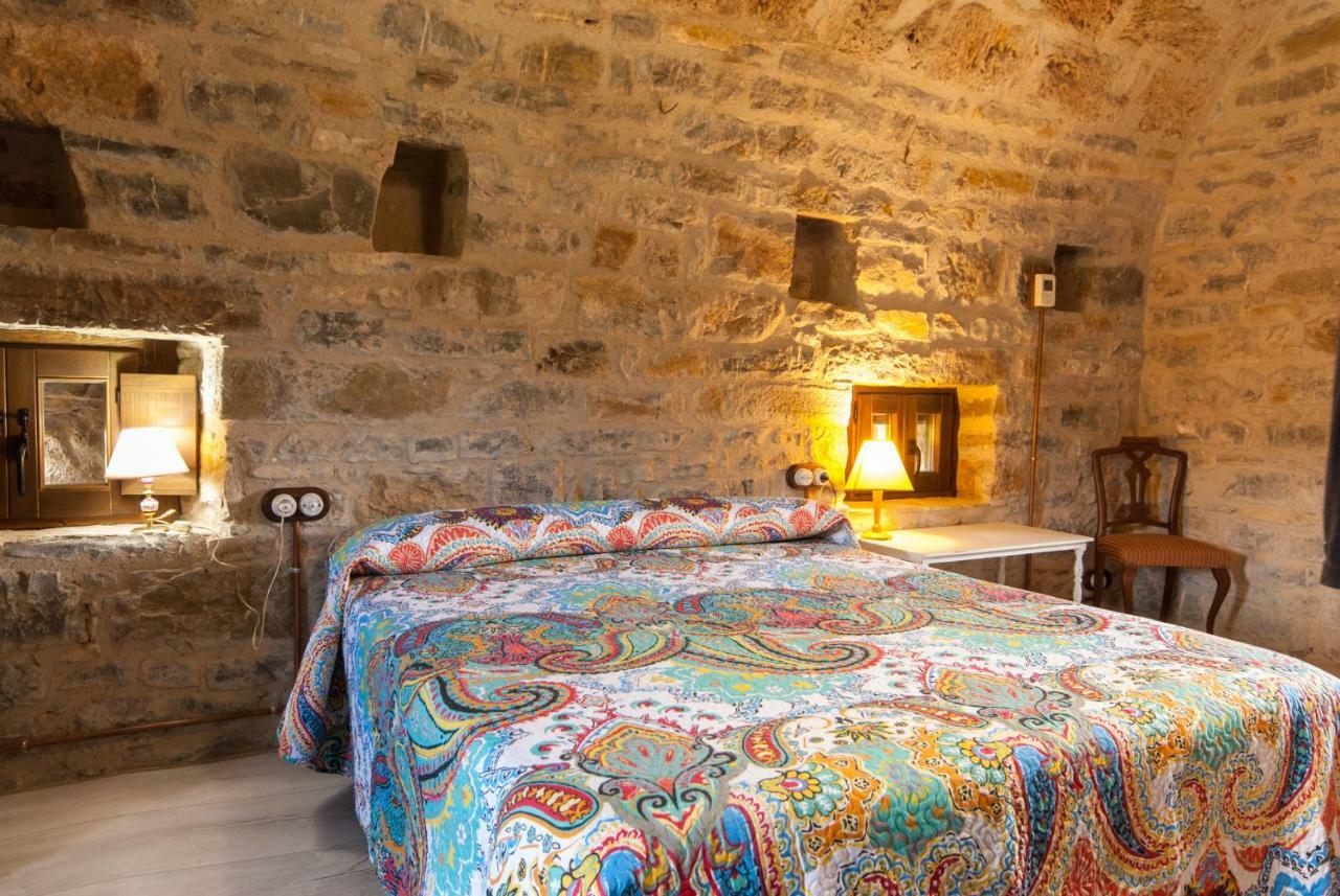 Tierrantona Casa Mur De Alujan מראה חיצוני תמונה