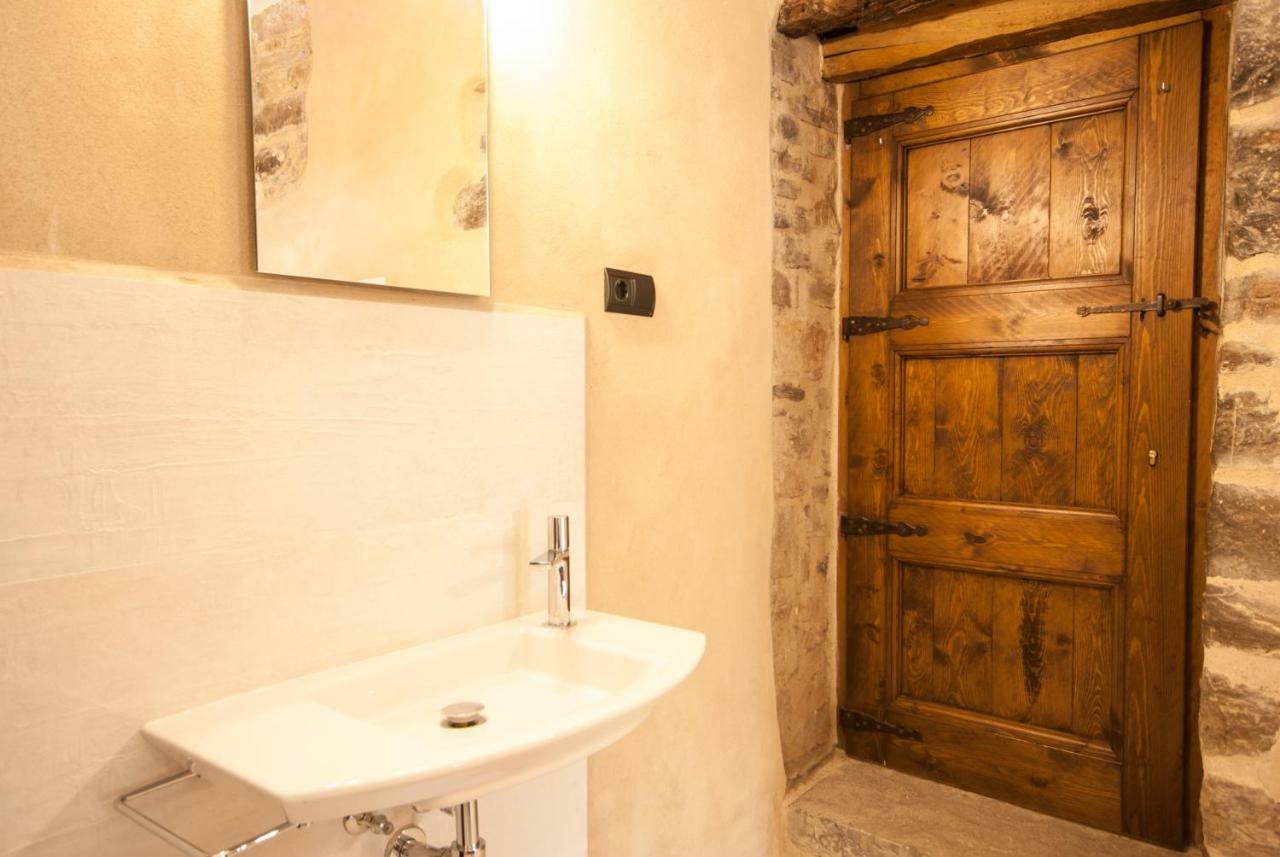 Tierrantona Casa Mur De Alujan מראה חיצוני תמונה